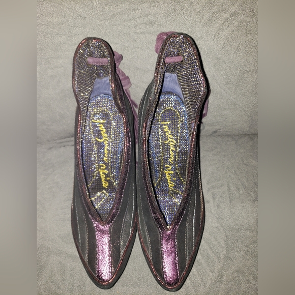 Size 6.5 Irregular Choice Heels Half Eaten Apple. Great Condition - Picture 5 of 8